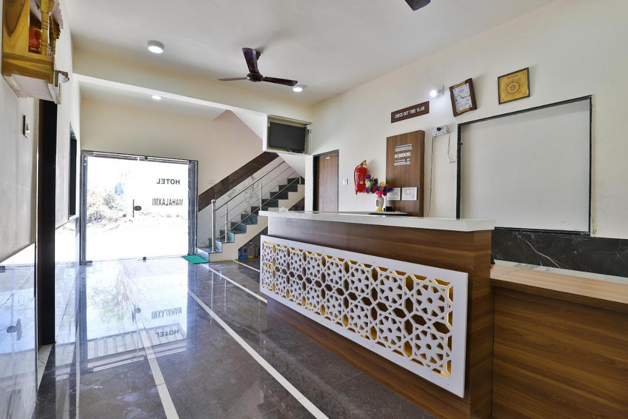 Spot On 37366 Hotel Mahalaxmi Dwarka  Exterior photo